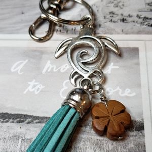 Sea turtle keychain